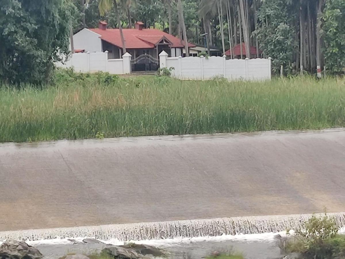 Cosmic Connect Trails Kabini Antharasanthe Luaran gambar
